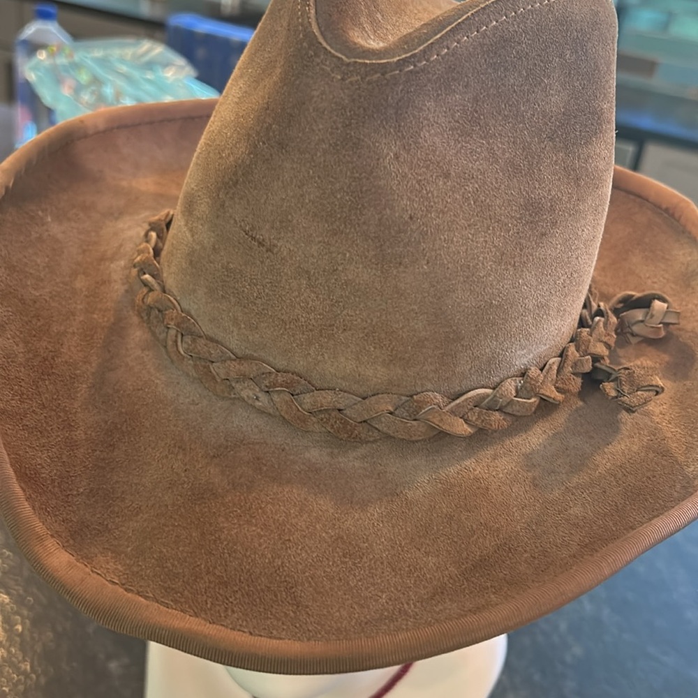 Stylish Brown Suede Women's Hat - Picture 2 of 6